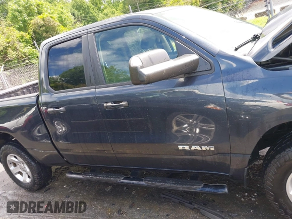 2019 Ram 1500 Tradesman z VIN 1C6SRFCT5KN597618, wystawiony jako IAAI lot #42243878 z przebiegiem 69 131 mil mil oraz . Historia ofert i sprzedaży dostępna na DreamBid. Obrazek 13.