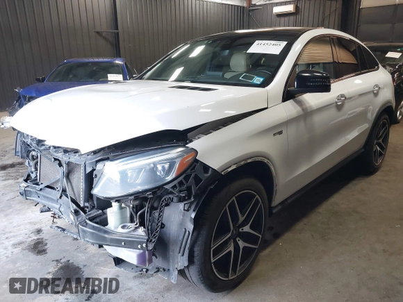 2017 Mercedes-Benz GLE 43 AMG z VIN 4JGED6EBXHA072090, wystawiony jako IAAI lot #41452405 z przebiegiem 71 457 mil mil oraz . Historia ofert i sprzedaży dostępna na DreamBid. Obrazek 19.