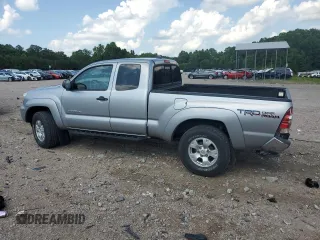 2015 Toyota Tacoma with VIN 5TFUU4EN4FX125794, listed as a Copart auction lot 63860775 with 111,755 mi miles and Salvage title. Bid and sale history available at DreamBid. Image 2.