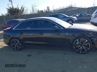 2020 Audi A4 Premium Plus z VIN WAUENAF41LA042504, wystawiony jako IAAI lot #41709907 z przebiegiem 56 781 mil mil oraz . Historia ofert i sprzedaży dostępna na DreamBid. Obrazek 13.