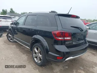 2017 Dodge Journey Crossroad Plus with VIN 3C4PDDGGXHT618194, listed as a IAAI auction lot 42507136 with 125,508 mi miles and . Bid and sale history available at DreamBid. Image 3.