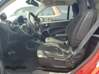 2018 Smart fortwo Pure with VIN WMEFJ9BA9JK312004, listed as a Copart auction lot 65969015 with 19,252 mi miles and Clean title. Bid and sale history available at DreamBid. Image 7.