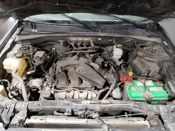 2008 Mercury Mariner with VIN 4M2CU91128KJ47217, listed as a Copart auction lot 88541185 with 144,585 mi miles and Salvage Title. Bid and sale history available at carsss.com. Image 13.