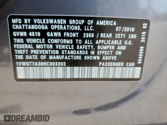 2017 Volkswagen Passat SE z VIN 1VWGT7A39HC003302, wystawiony jako Copart lot #59680985 z przebiegiem 68 919 mil mil oraz Szkoda całkowita • Salvage title. Historia ofert i sprzedaży dostępna na DreamBid. Obrazek 12.