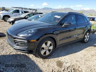 2020 Porsche Cayenne E-Hybrid Hybrid with VIN WP1AE2AYXLDA22153, listed as a Copart auction lot 53976875 with 99,130 mi miles and Salvage title. Bid and sale history available at DreamBid. Image 1.
