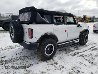 2024 Ford Bronco Outer Banks with VIN 1FMEE8BP1RLA50798, listed as a Copart auction lot 45704955 with 8,182 mi miles and Salvage title. Bid and sale history available at DreamBid. Image 3.