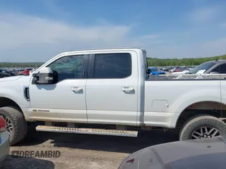 2017 Ford F-250 Lariat with VIN 1FT7W2BT1HEC08287, listed as a IAAI auction lot 42028870 with 3,533,944 mi miles and . Bid and sale history available at DreamBid. Image 14.