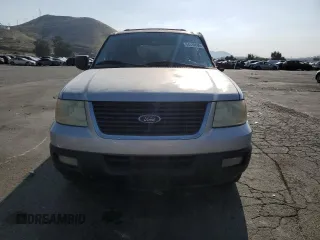 2004 Ford Expedition Special Service z VIN 1FMRU15W44LB83370, wystawiony jako Copart lot #54530685 z przebiegiem 172 179 mil mil oraz Szkoda całkowita • Salvage title. Historia ofert i sprzedaży dostępna na DreamBid. Obrazek 5.