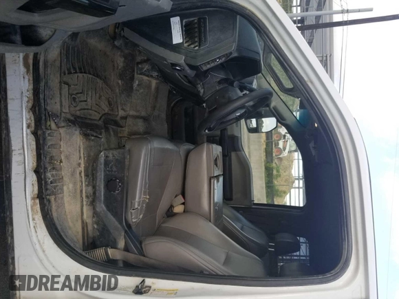 2019 Ford F-250 XL z VIN 1FT7W2B66KEC90809, wystawiony jako IAAI lot #42845140 z przebiegiem 204 526 mil mil oraz . Historia ofert i sprzedaży dostępna na DreamBid. Obrazek 16.