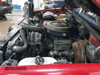 1990 GMC Sierra 1500 z VIN 1GTDK14K7LE522631, wystawiony jako IAAI lot #41424510 z przebiegiem 263 201 mil mil oraz . Historia ofert i sprzedaży dostępna na DreamBid. Obrazek 22.