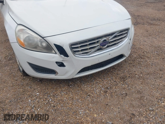 2012 Volvo S60 T5 с VIN YV1622FS6C2133602, выставлен на аукционе IAAI как лот 41041674 с пробегом 189 681 миль миль и . История ставок и продаж доступна на DreamBid. Изображение 6.