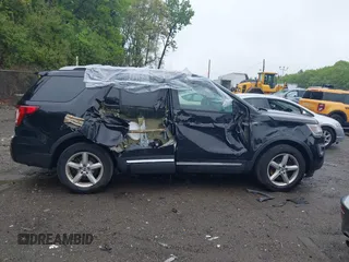 2017 Ford Explorer XLT with VIN 1FM5K8D80HGC98322, listed as a IAAI auction lot 42259383 with 130,764 mi miles and . Bid and sale history available at DreamBid. Image 13.