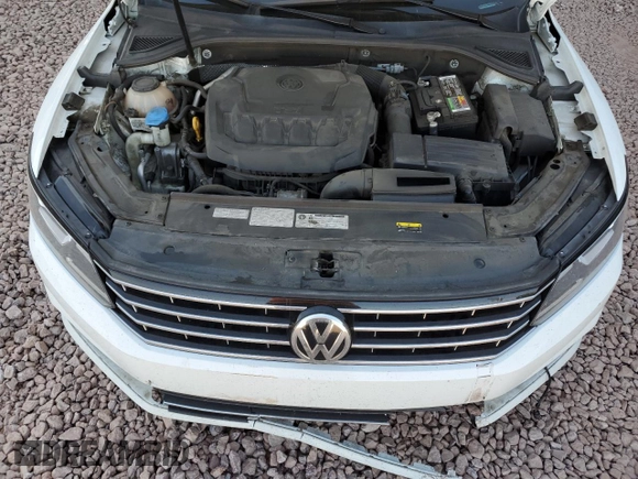 2019 Volkswagen Passat 2.0T Wolfsburg Edition with VIN 1VWLA7A3XKC011596, listed as a Copart auction lot 87080234 with 132,547 mi miles and Salvage Title. Bid and sale history available at carsss.com. Image 11.