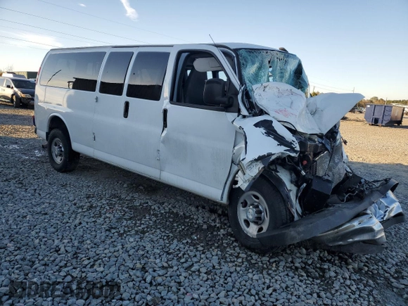 2020 Chevrolet Express Passenger LT z VIN 1GAZGPFG5L1191437, wystawiony jako Copart lot #87645385 z przebiegiem 60 735 mil mil oraz Nie do naprawy • Non repairable. Historia ofert i sprzedaży dostępna na DreamBid. Obrazek 4.