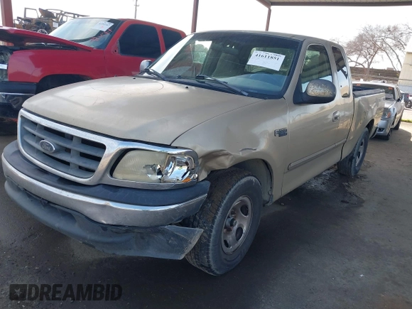 2000 Ford F-150 XL with VIN 1FTZX1723YKB48613, listed as a IAAI auction lot 41611851 with 187,450 mi miles. Bid and sale history available at carsss.com. Image 17.