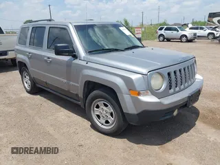 2014 Jeep Patriot Sport z VIN 1C4NJPBB0ED888016, wystawiony jako IAAI lot #42448563 z przebiegiem 132 639 mil mil oraz . Historia ofert i sprzedaży dostępna na DreamBid. Obrazek 1.