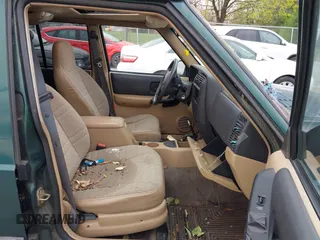 2001 Jeep Cherokee Sport with VIN 1J4FF48S51L561438, listed as a IAAI auction lot 41965207 with 222,868 mi miles and . Bid and sale history available at DreamBid. Image 5.