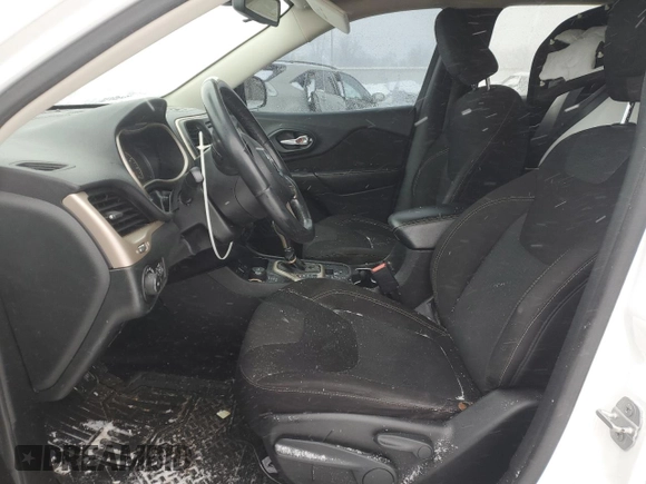 2015 Jeep Cherokee Latitude z VIN 1C4PJMCB0FW622507, wystawiony jako Copart lot #88493245 z przebiegiem 122 411 mil mil oraz Nie do naprawy • Non repairable. Historia ofert i sprzedaży dostępna na DreamBid. Obrazek 7.