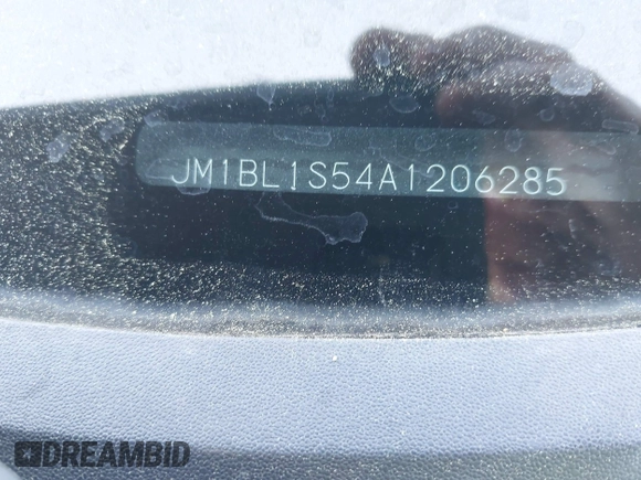 2010 Mazda 3 S Grand Touring with VIN JM1BL1S54A1206285, listed as a IAAI auction lot 41933145 with 263,850 mi miles and . Bid and sale history available at carsss.com. Image 9.