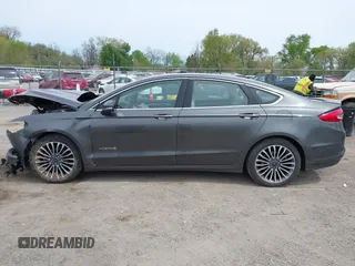 2018 Ford Fusion Titanium with VIN 3FA6P0RU1JR120392, listed as a IAAI auction lot 42145342 with Not provided miles and . Bid and sale history available at DreamBid. Image 14.