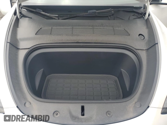 2023 Tesla Model Y Long Range with VIN 7SAYGDEE0PF746778, listed as a Copart auction lot 52704965 with 19,047 mi miles and Salvage Title. Bid and sale history available at DreamBid. Image 11.