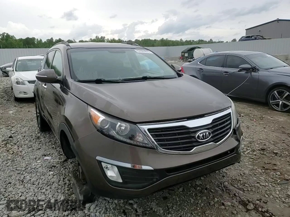 2012 Kia Sportage EX z VIN KNDPC3A25C7187402, wystawiony jako Copart lot #57853615 z przebiegiem 175 903 mil mil oraz Szkoda całkowita • Salvage title. Historia ofert i sprzedaży dostępna na DreamBid. Obrazek 14.