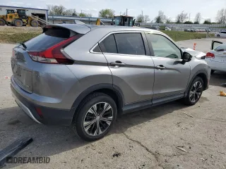2022 Mitsubishi Eclipse Cross SE with VIN JA4ATWAA8NZ001755, listed as a Copart auction lot 50750775 with 47,675 mi miles and Salvage Title. Bid and sale history available at carsss.com. Image 3.