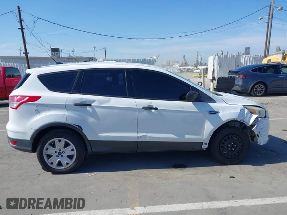 2014 Ford Escape S с VIN 1FMCU0F71EUE28581, выставлен на аукционе IAAI как лот 42335102 с пробегом 228 311 миль миль и . История ставок и продаж доступна на DreamBid. Изображение 13.