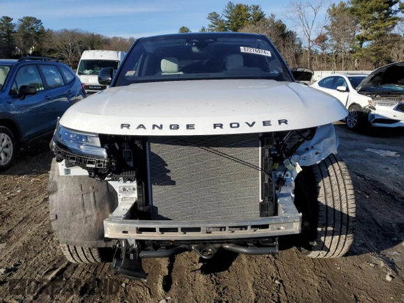 2023 Land Rover Range Rover Sport SE with VIN SAL1P9EU8PA113966, listed as a Copart auction lot 82276974 with 7,268 mi miles and Salvage Title. Bid and sale history available at DreamBid. Image 5.