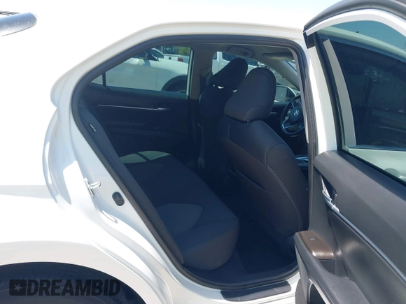 2023 Toyota Camry LE z VIN 4T1C11AKXPU804367, wystawiony jako IAAI lot #42019545 z przebiegiem 23 737 mil mil oraz . Historia ofert i sprzedaży dostępna na DreamBid. Obrazek 8.