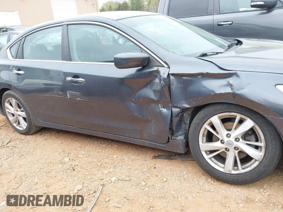 2013 Nissan Altima SV with VIN 1N4AL3AP8DC103069, listed as a IAAI auction lot 41934574 with 222,875 mi miles and . Bid and sale history available at carsss.com. Image 6.