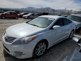2014 Hyundai Azera with VIN KMHFG4JG4EA368249, listed as a Copart auction lot 48427945 with 176,106 mi miles and Clean Title. Bid and sale history available at carsss.com. Image 1.
