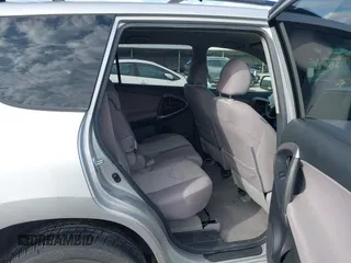 2007 Toyota RAV4 with VIN JTMZK33V876006923, listed as a IAAI auction lot 41406204 with 121,425 mi miles. Bid and sale history available at carsss.com. Image 8.