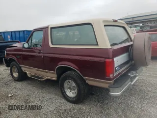 1996 Ford Bronco Custom with VIN 1FMEU15H7TLB67016, listed as a Copart auction lot 43911765 with 150,183 mi miles and Salvage Title. Bid and sale history available at DreamBid. Image 2.