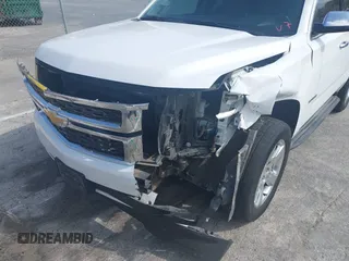 2015 Chevrolet Tahoe LS с VIN 1GNSCAEC7FR737717, выставлен на аукционе IAAI как лот 42110150 с пробегом 125 633 миль миль и . История ставок и продаж доступна на DreamBid. Изображение 6.