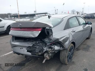 2021 Hyundai Elantra SEL with VIN KMHLM4AG7MU126418, listed as a IAAI auction lot 41678113 with 59,358 mi miles and . Bid and sale history available at carsss.com. Image 6.