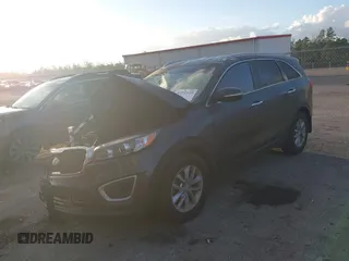 2018 Kia Sorento LX with VIN 5XYPG4A38JG400913, listed as a IAAI auction lot 41552120 with 94,637 mi miles. Bid and sale history available at carsss.com. Image 6.