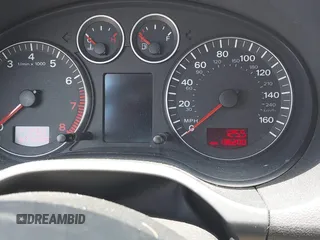 2006 Audi A3 Premium z VIN WAUNF78P36A019060, wystawiony jako IAAI lot #42334130 z przebiegiem 136 200 mil mil oraz . Historia ofert i sprzedaży dostępna na DreamBid. Obrazek 15.