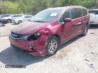 2020 Chrysler Voyager LXi z VIN 2C4RC1DG9LR144572, wystawiony jako IAAI lot #41891310 z przebiegiem 124 330 mil mil oraz . Historia ofert i sprzedaży dostępna na DreamBid. Obrazek 17.