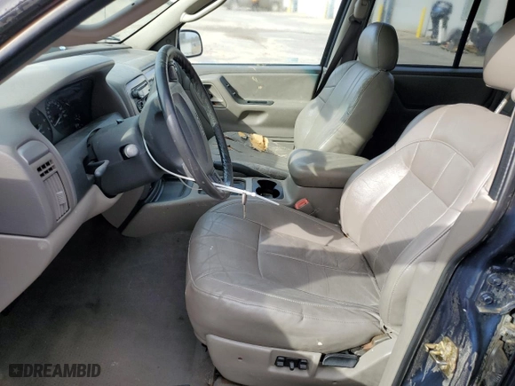 2004 Jeep Grand Cherokee Laredo with VIN 1J4GX48N54C333603, listed as a Copart auction lot 42620514 with 172,410 mi miles and Non Repairable. Bid and sale history available at carsss.com. Image 7.