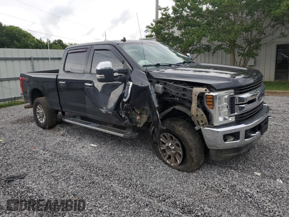 2019 Ford F-250 XL with VIN 1FT7W2B61KEC53666, listed as a Copart auction lot 60082005 with 147,277 mi miles and Salvage title. Bid and sale history available at DreamBid. Image 4.