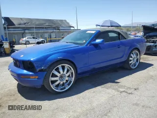 2007 Ford Mustang Deluxe with VIN 1ZVFT84N075282124, listed as a Copart auction lot 61688915 with 158,280 mi miles and Salvage title. Bid and sale history available at DreamBid. Image 1.