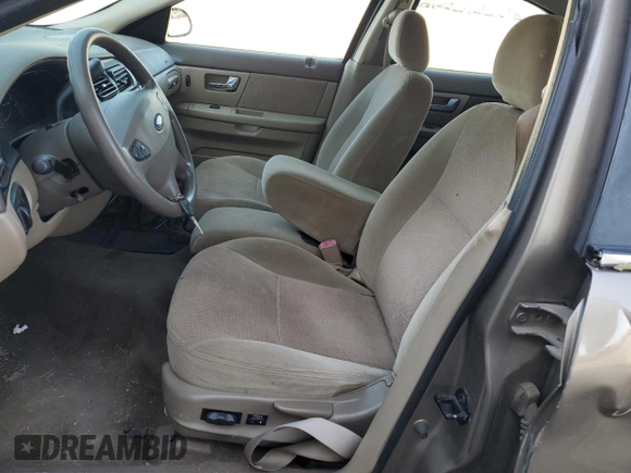 2002 Ford Taurus SE z VIN 1FAFP58S02G278065, wystawiony jako Copart lot #53030885 z przebiegiem 131 984 mil mil oraz Szkoda całkowita • Salvage title. Historia ofert i sprzedaży dostępna na DreamBid. Obrazek 7.