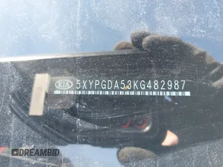 2019 Kia Sorento S V6 with VIN 5XYPGDA53KG482987, listed as a IAAI auction lot 41519965 with 95,708 mi miles. Bid and sale history available at carsss.com. Image 9.