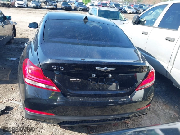 2020 Genesis G70 2.0T with VIN KMTG64LA3LU062290, listed as a IAAI auction lot 41004144 with 68,110 mi miles. Bid and sale history available at carsss.com. Image 17.