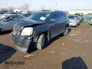 2013 GMC Terrain SLT z VIN 2GKFLXE32D6241248, wystawiony jako IAAI lot #41588759 z przebiegiem 176 116 mil mil oraz . Historia ofert i sprzedaży dostępna na DreamBid. Obrazek 2.