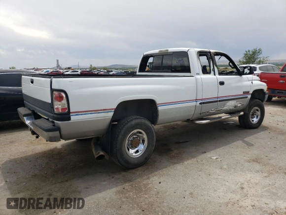 2000 Dodge 2500 with VIN 3B7KF2367YG158765, listed as a Copart auction lot 59000375 with Not provided miles and Salvage title. Bid and sale history available at DreamBid. Image 3.
