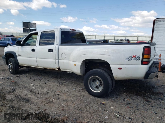 2003 Chevrolet Silverado 3500 LT with VIN 1GCJK33173F124661, listed as a Copart auction lot 53274815 with 349,872 mi miles and Salvage Title. Bid and sale history available at carsss.com. Image 2.