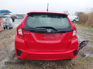 2016 Honda Fit LX with VIN JHMGK5H50GX031660, listed as a IAAI auction lot 41994936 with 117,472 mi miles. Bid and sale history available at carsss.com. Image 16.