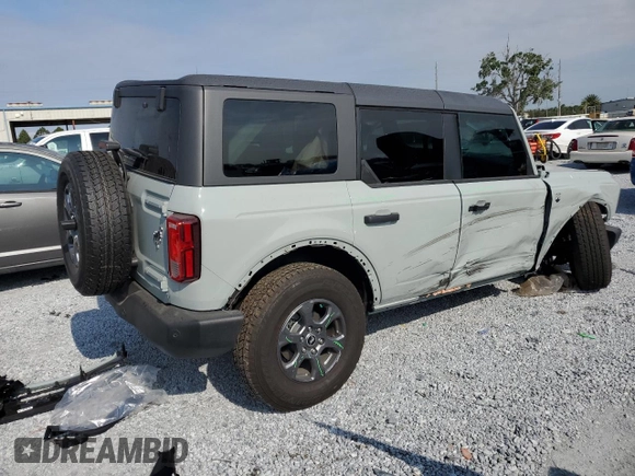 2024 Ford Bronco Big Bend z VIN 1FMDE7BH9RLB23320, wystawiony jako Copart lot #55490395 z przebiegiem 2 225 mil mil oraz Szkoda całkowita • Salvage title. Historia ofert i sprzedaży dostępna na DreamBid. Obrazek 3.
